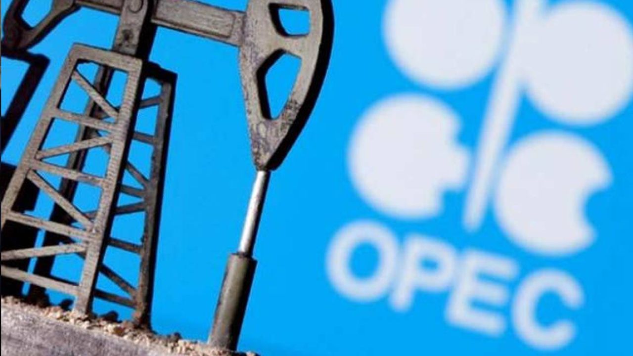 OPEC'in günlük petrol üretimi martta düştü