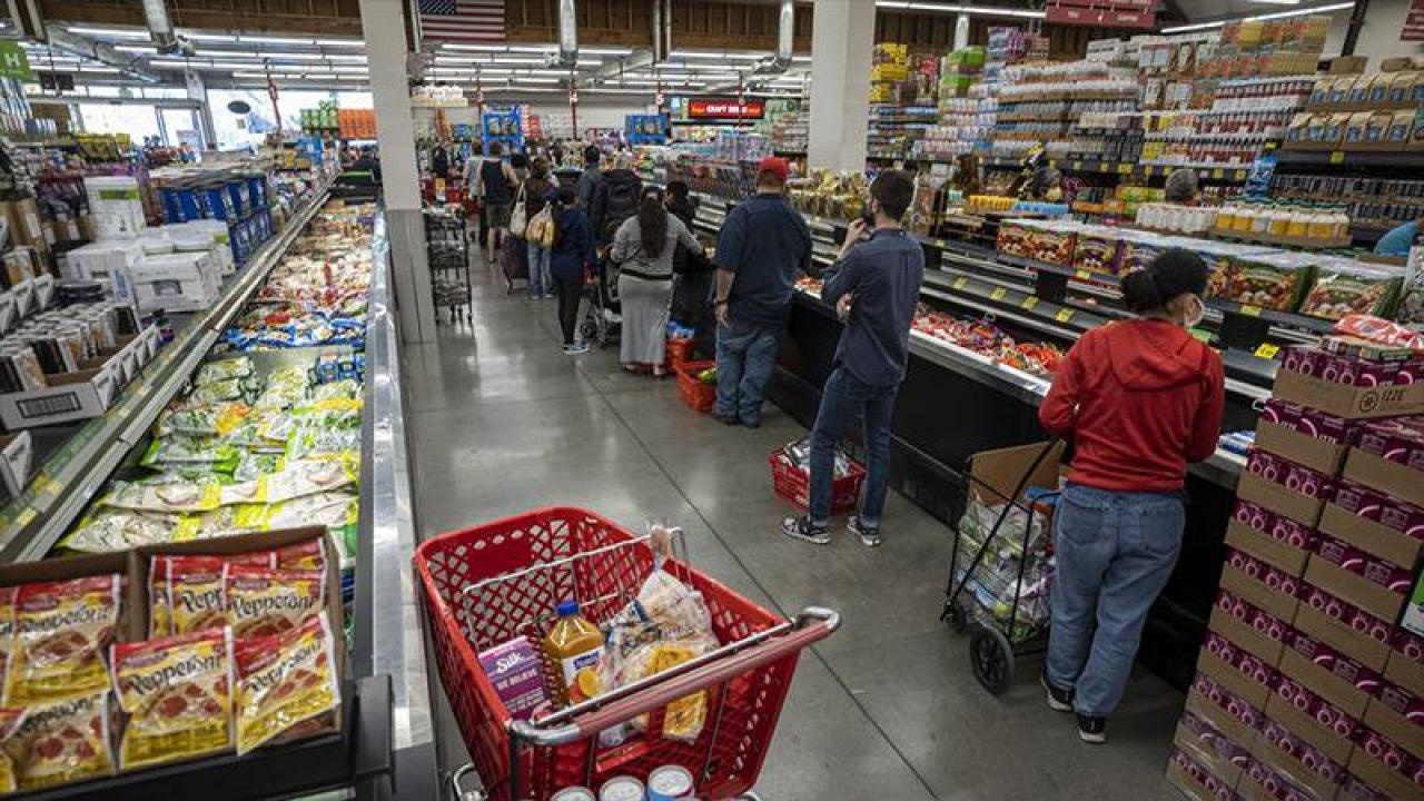 ABD'de perakende satışlar mart ayında beklentileri aşarak yüzde 1.4 arttı