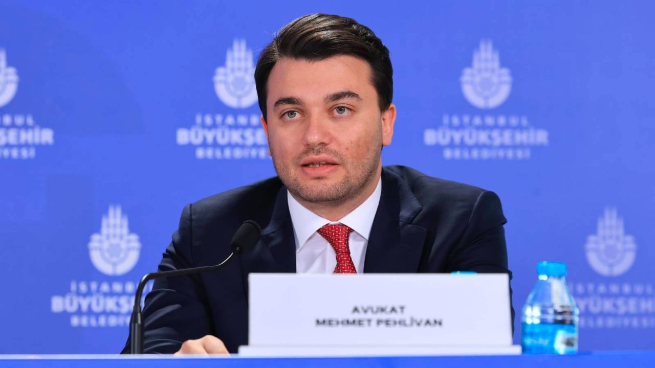 Müvekkili Tutuklu, Kendisi Serbest, Avukatı Sevk Edildi: Avukat Pehlivan'dan Savunmaya Destek Çağrısı
