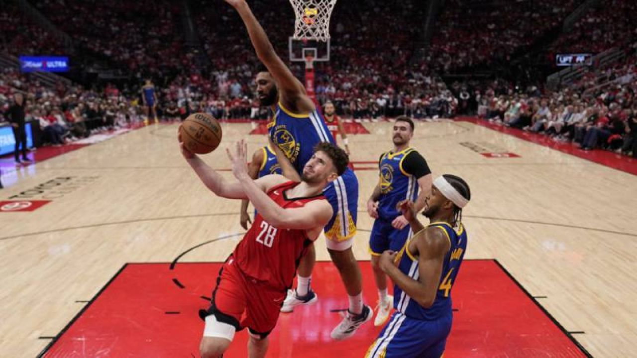 Alperen'in Triple-Double'ı Kaçırdığı Maçı Houston Kazandı, Seri 6. Maça Uzadı
