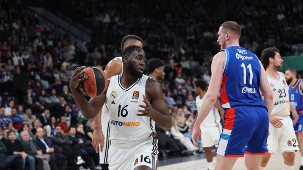 Thy Euroleague'de Anadolu Efes - Panathinaikos Maçı Ne Zaman, Saat Kaçta, Hangi Kanalda?
