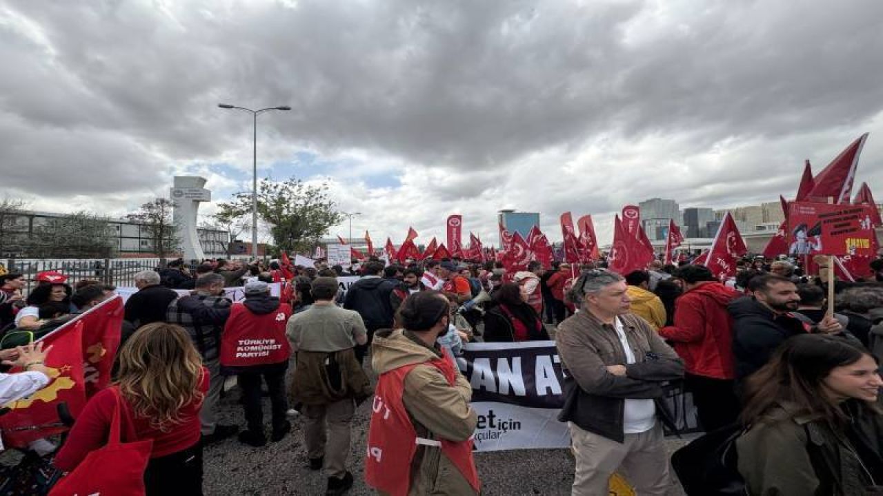 Ankara'da 1 Mayıs Yürüyüşü: Tandoğan Meydanı'na Doğru Harekete Geçildi
