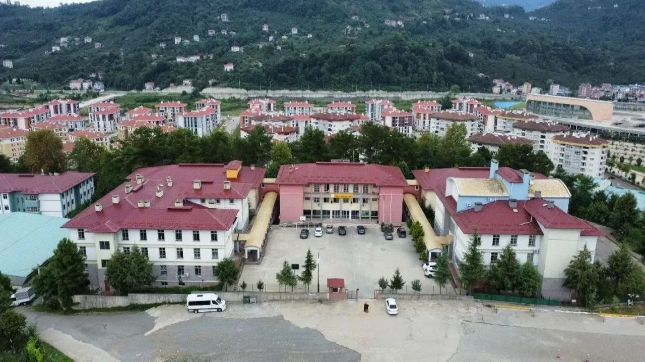 Giresun'da Lise Öğrencileri Arasında Silahlı Çatışma: 2 Ölü