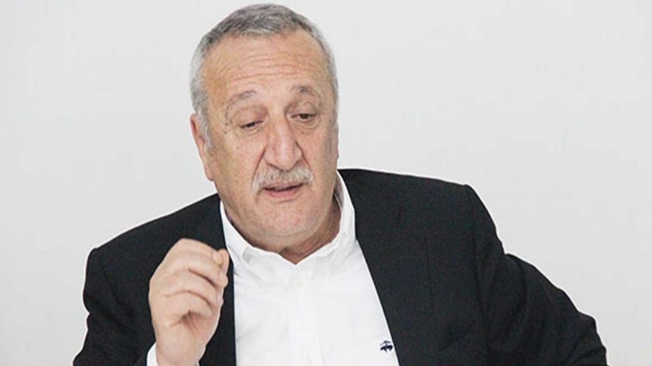 Mahkeme Kararına Rağmen Mehmet Ağar, Galatasaray Maçında Görüntülendi