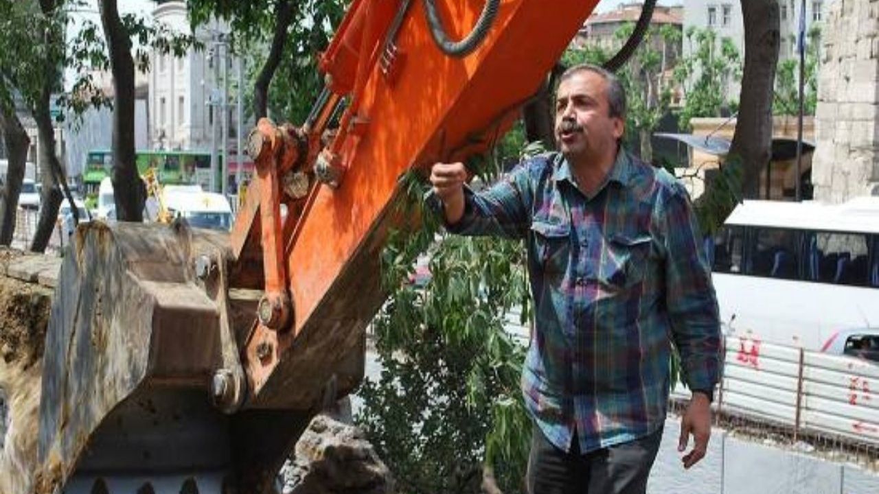 Dem Parti Eş Genel Başkanı Hatimoğulları'ndan Gezi Parkı Açıklaması: "Gezi Bizdik"
