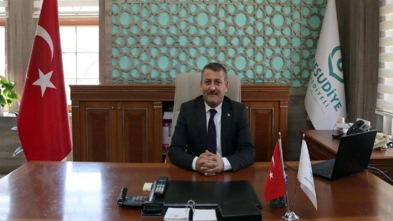 Belediye Başkanından Cinsel Saldırı İddiası: "Şikayetini Geri Çek, Lüks Araba Alalım" Teklifi
