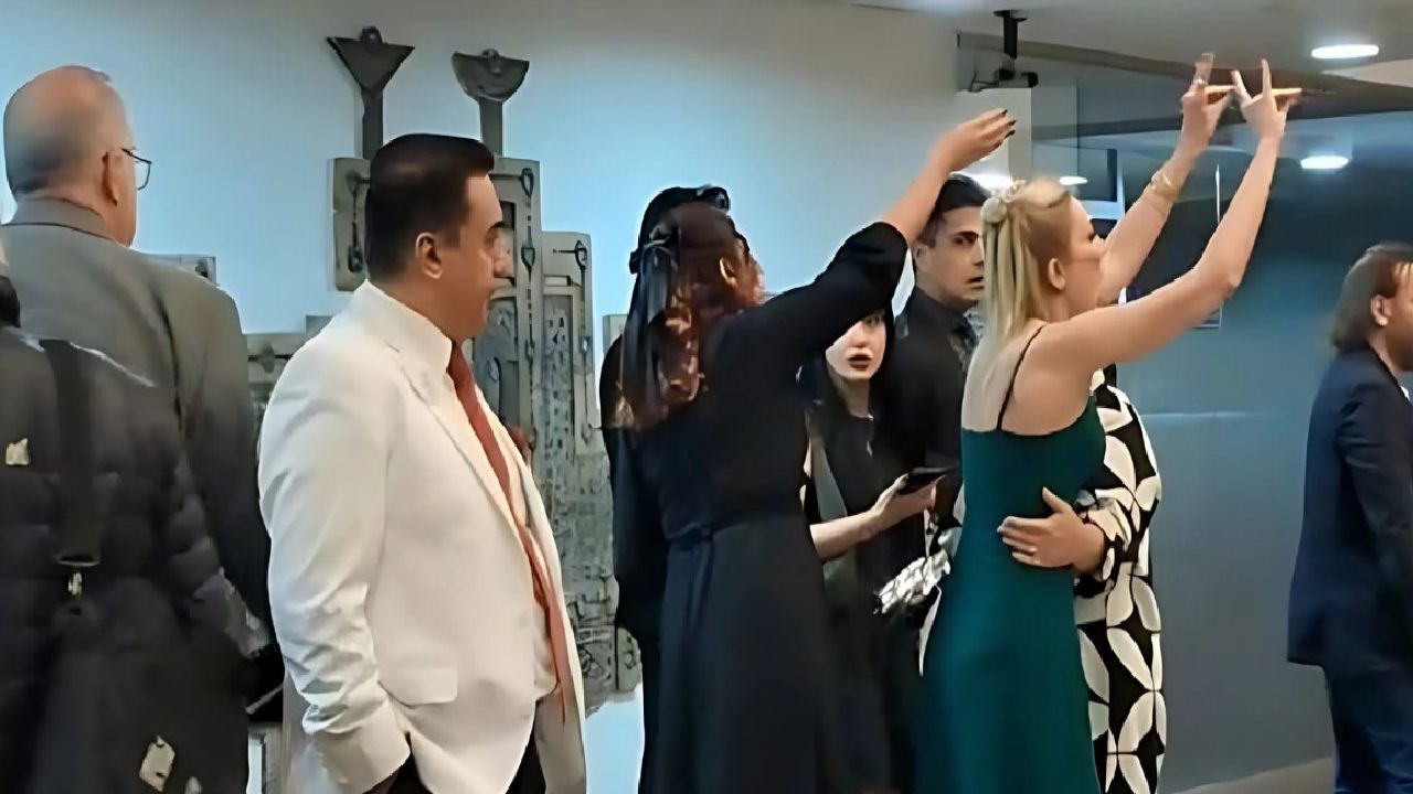 Trt Spikerinin Skandalı Dinmiyor: Ödüllü Filme Kürt İddiası
