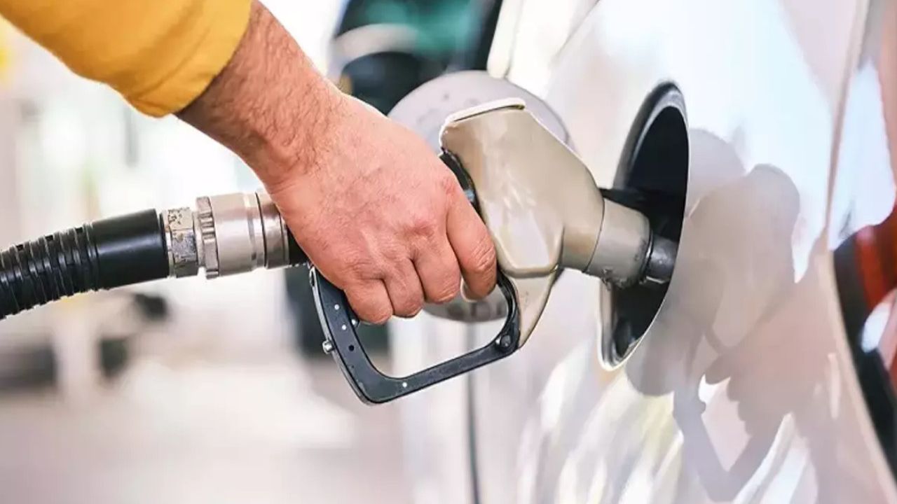 Benzine Zam Yolda
