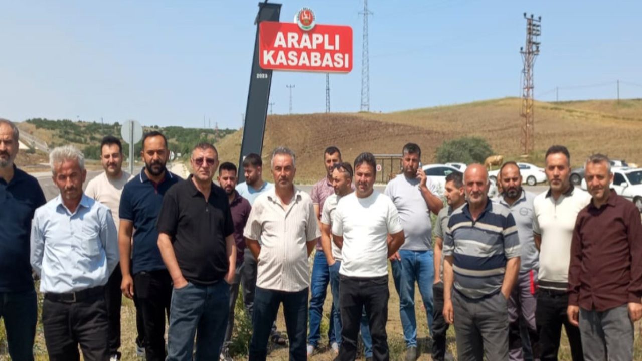 Vatandaşlar Tehlikeli Yolda Eylem Yaptı