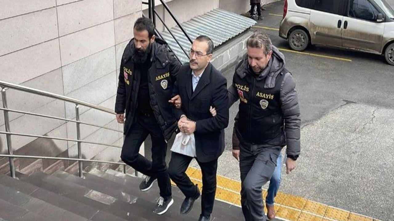 İstismardan Yargılanan Müftü Göreve İade Edildi
