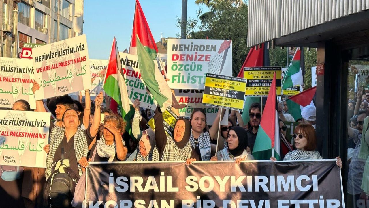 İstanbul'da Gazze Yürüyüşü: İsrail'le İlişkilerin Kesilmesi Çağrısı
