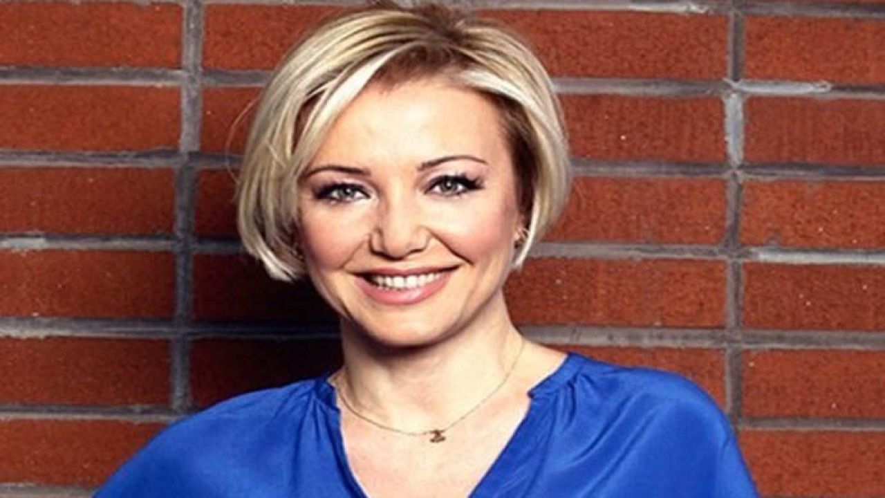 Berna Laçin'den Yeni Akit'e Sert Eleştiri: "Dezenformasyon Yasası Nerede?"
