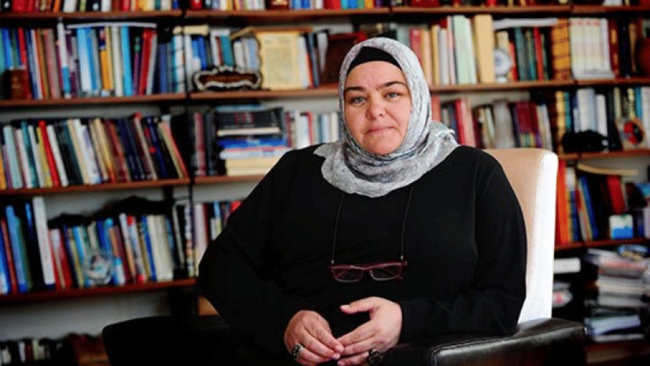 Öğretmenlere 'Vasıfsız' Diyen Ak Partili Gürcan Komisyon Başkanı Oldu
