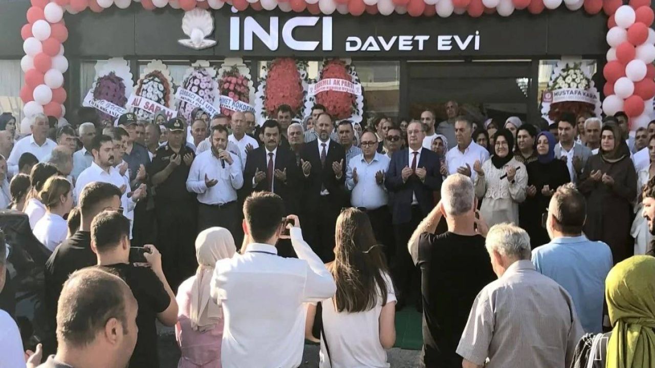 İşyeri Açılışına Protokol Katılmıştı, Ruhsatsız İddiası Gündemde
