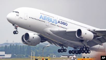 A380 ACİL İNİŞ YAPTI