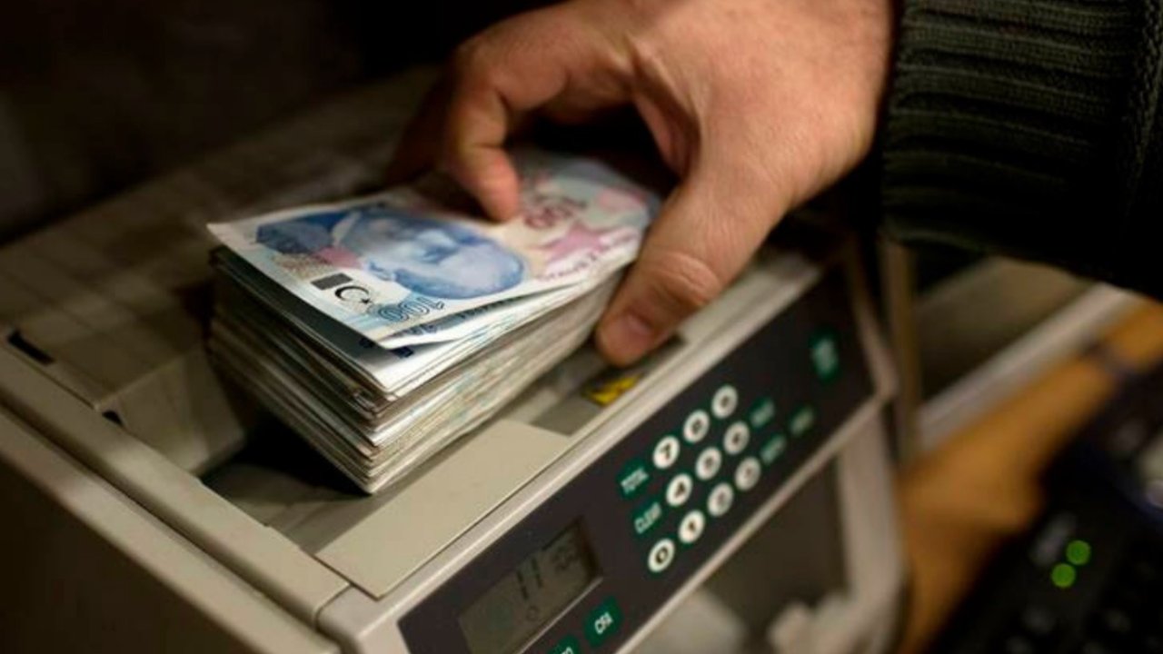 Emekliye Temmuz'da Çifte Zam Sürprizi! Hem Maaş Artıyor Hem Ek Ödeme Geliyor