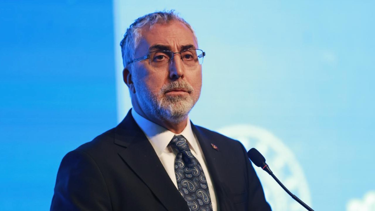 Çalışma Bakanı Vedat Işıkhan 3 Kritik Soruyu Yanıtladı