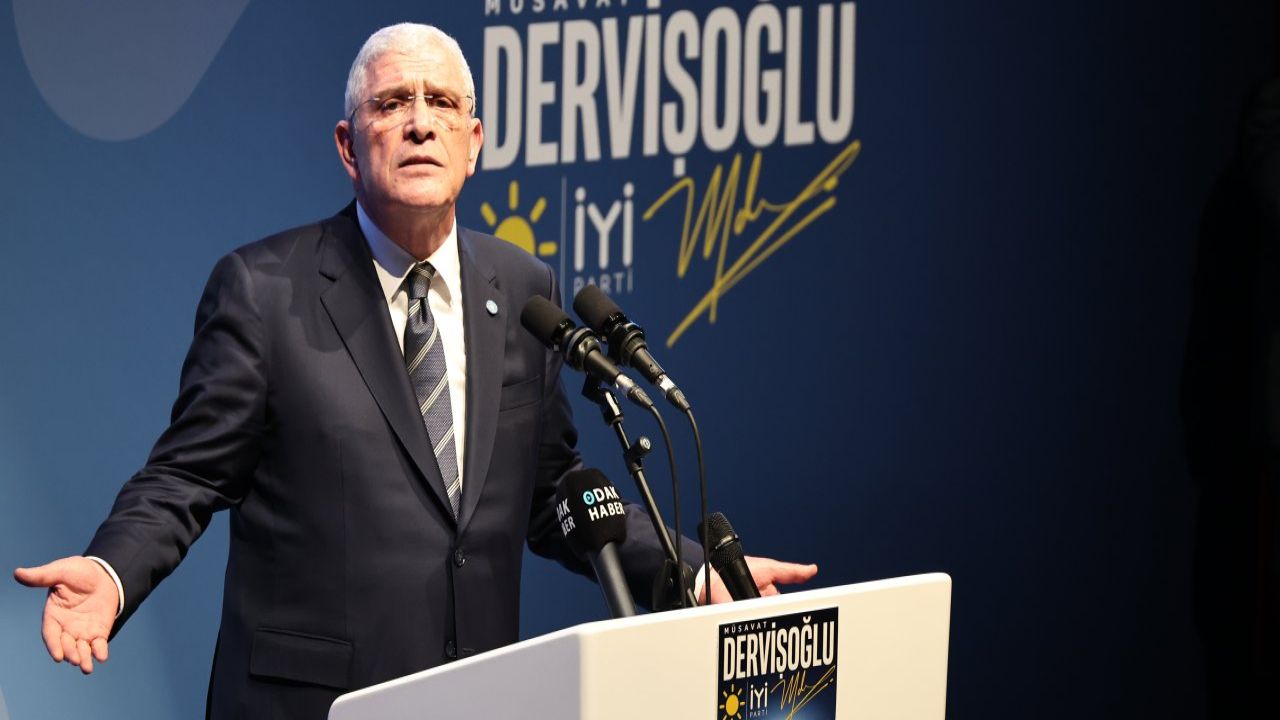 Müsavat Dervişoğlu'ndan CHP'li Belediyelere Operasyonlara Sert Tepki: "Patron Çıldırdı"
