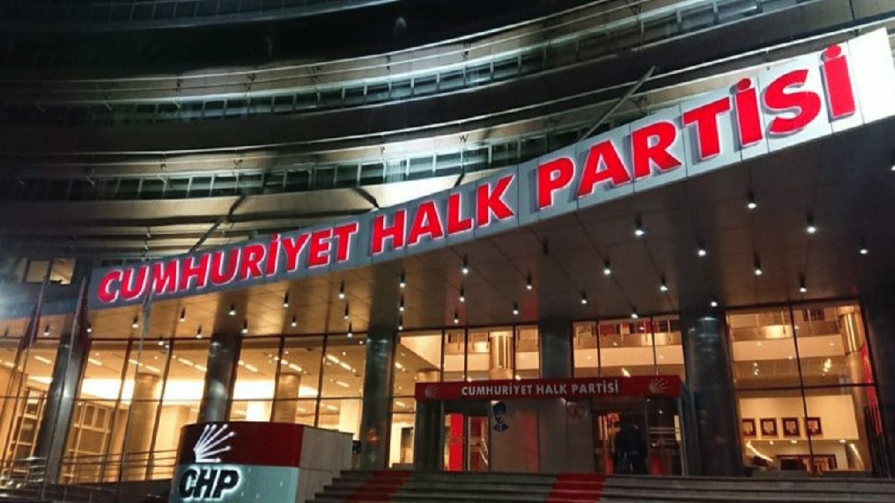Chp'den 81 İl Başkanından Ortak Açıklama: "Saray Bizi Asla Teslim Alamaz"
