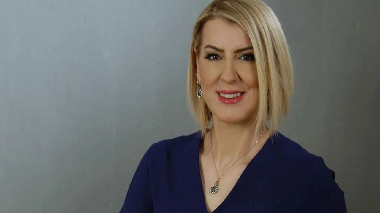 Akp'li Yazar Türküsev'den Tartışma Yaratan Sözler: "Krediyle Tatile Gidenler Geri Zekalı"
