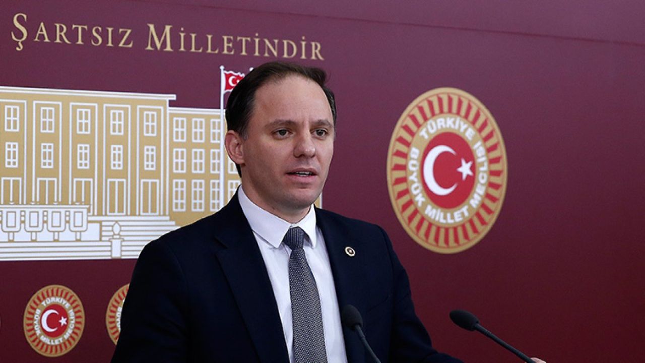 Türkiye'ye Kesilen 1 Milyar Dolarlık Ceza: 'Beceriksiz Yöneticiler Ödesin'
