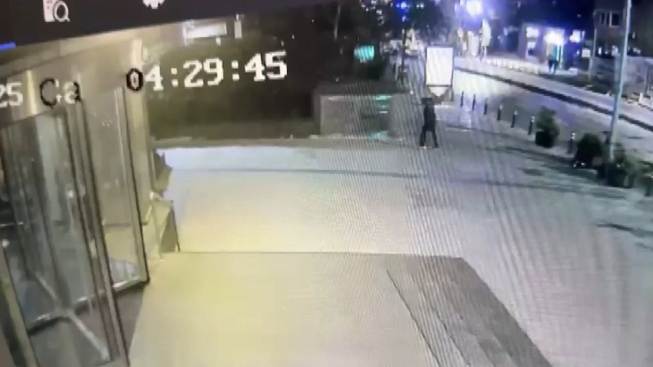 Şişli'de Haraç Çetesi Çökertildi: İş Yerlerini Kurşunlayan Zanlılardan Biri 16 Yaşında
