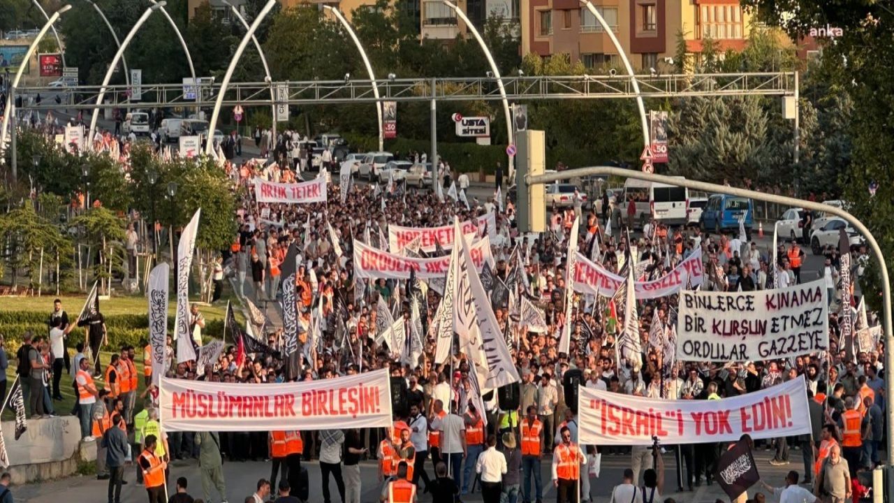 Ankara'da Gazze Eylemi: Göstericiler Akp Genel Merkezi'ne Yürüdü
