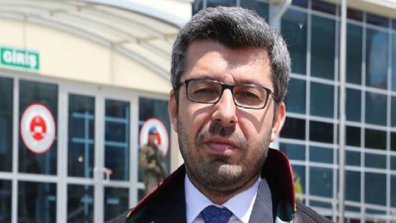 Cumhurbaşkanı Erdoğan, Avukat İnal'dan Vekaletini Geri Aldı

