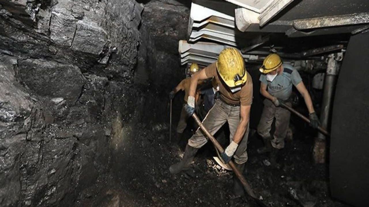Maden İşçilerinin Grevi 'Milli Güvenliği Bozucu' İlan Edildi
