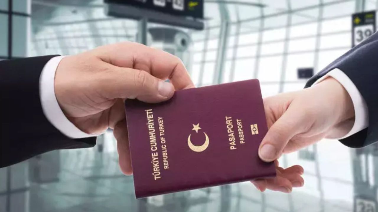 Türk Pasaportu Alarm Veriyor: Kiribati'nin Gerisine Nasıl Düştük?
