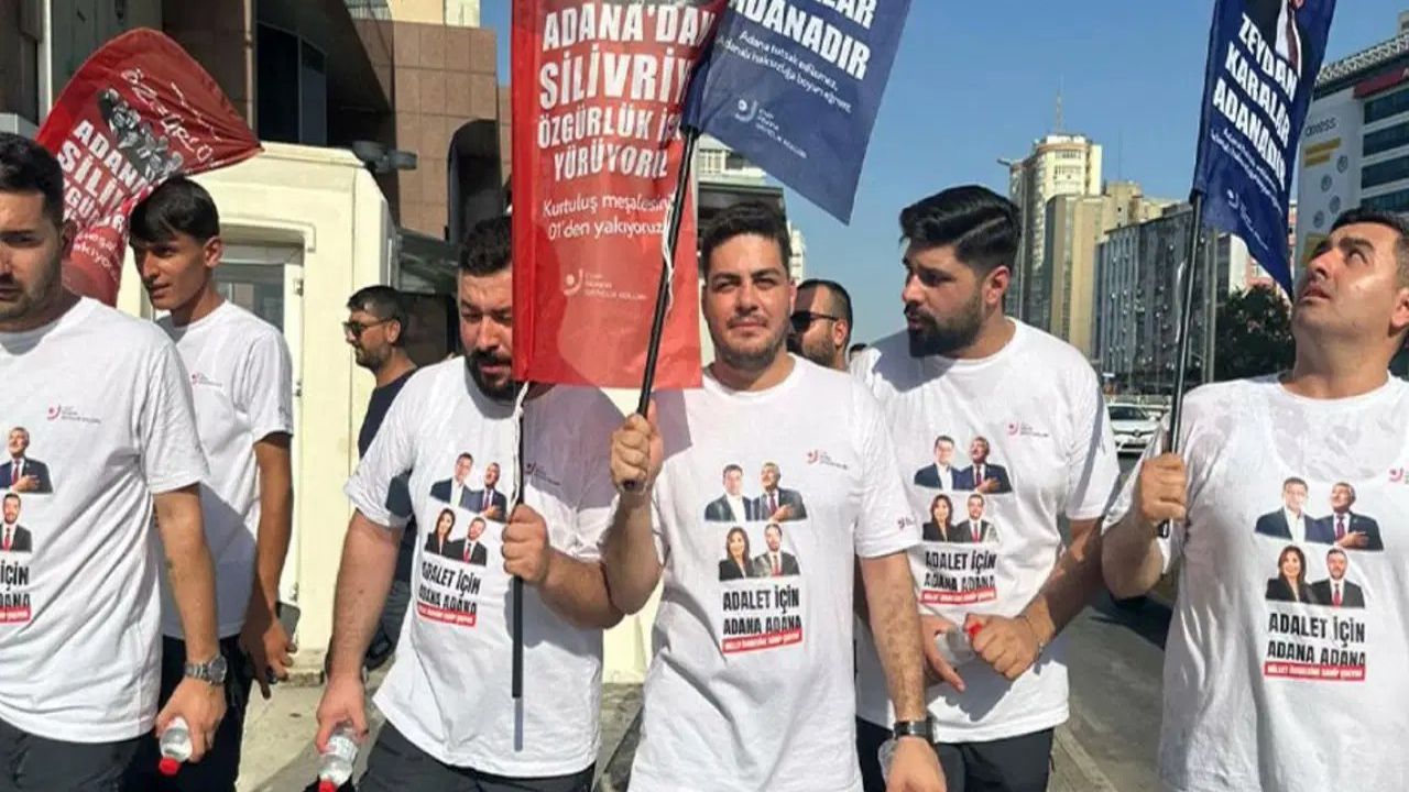 Chp'li gençler Silivri'ye yürüyor: Tutuklu başkanların serbest bırakılmasını istiyor

