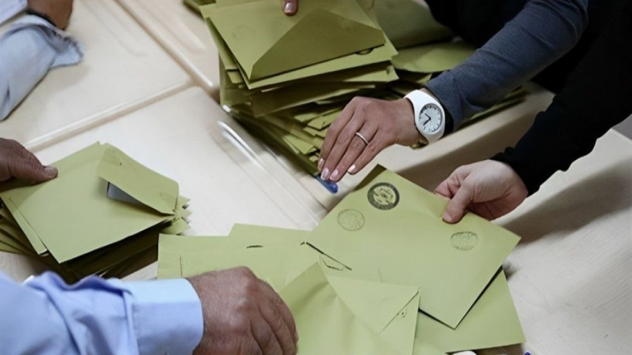 ORC'den Seçim Araştırması: Chp ve Akp Baş Başa
