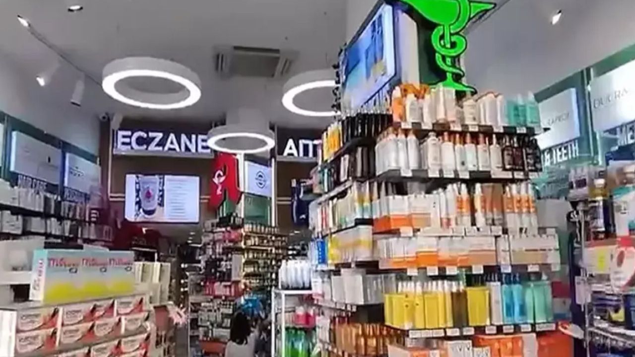 Sahte Reçete Uyarısı: Eczacılar, Yasa Dışı Talep Kabul Edilemez Dedi
