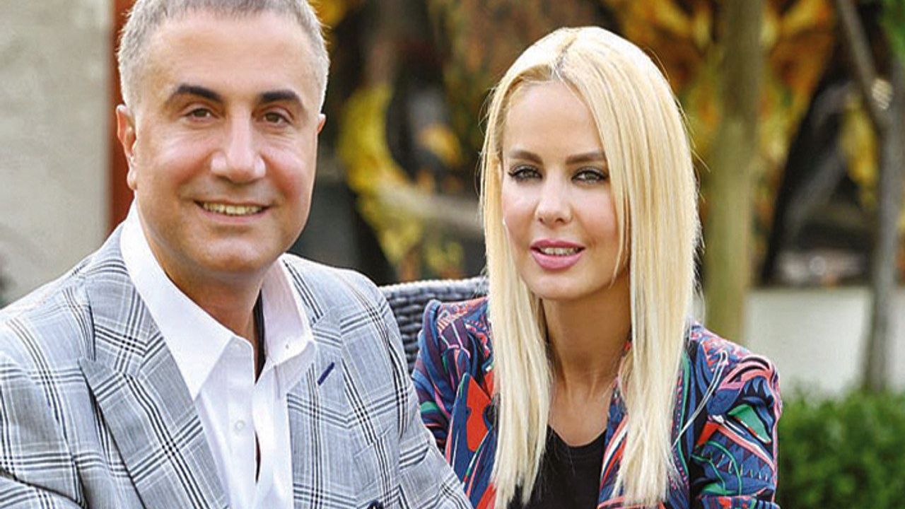 * Yasemin Minguzzi'den Özge Peker'e Teşekkür Mesajı
* Sedat Peker'in Eşi Özge Peker'e Yasemin Minguzzi'den Teşekkür
* Minguzzi, Özge Peker'e Minnet Duyduğunu Açıkladı
