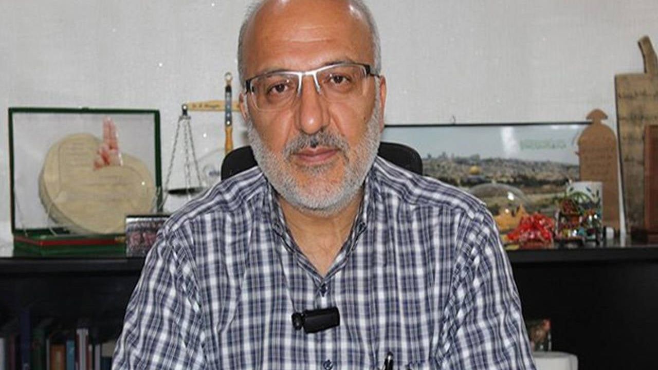 "Doktor, Açık Bulduğu Kıyafetli Hastayı Muayene Etmedi, Daha Önce 13 Yaş Evliliği Savunmuş"
