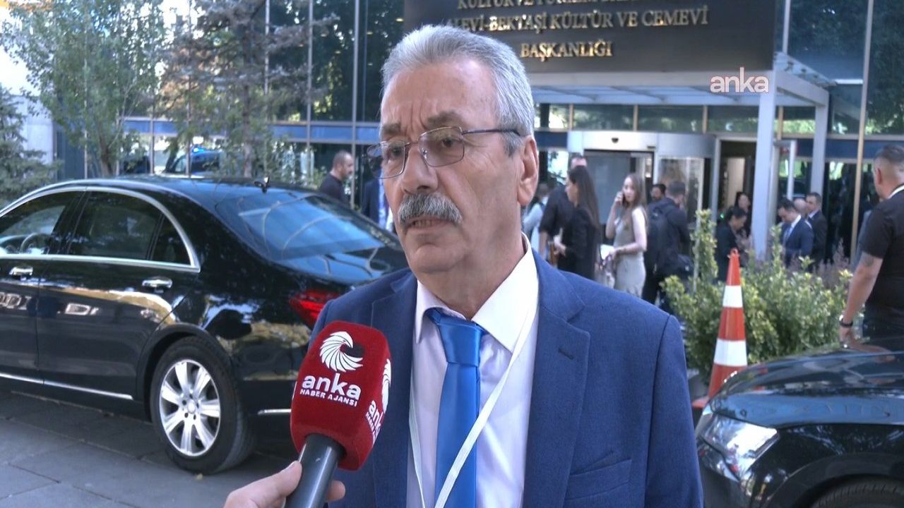 Alevi Dedesinden Bakanlık Toplantısına Sert Eleştiri: "Bizi Kullanıyorlar"
