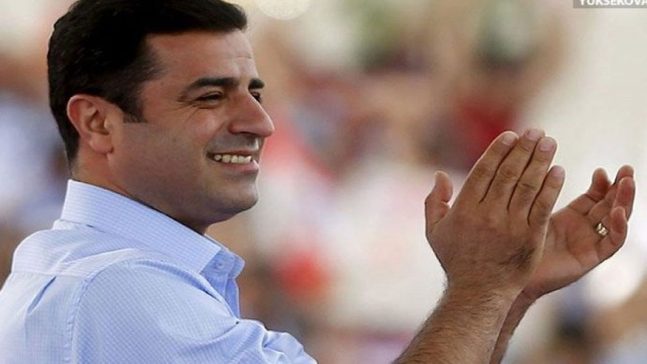 Öcalan'dan "Seni Başkan Yaptırmayacağız" Çıkışına Eleştiri İddiası
