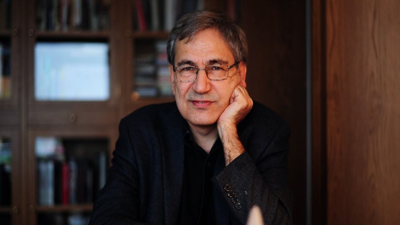 Orhan Pamuk'un Yeni Romanı "Bir İlk Aşk" Bitmek Üzere
