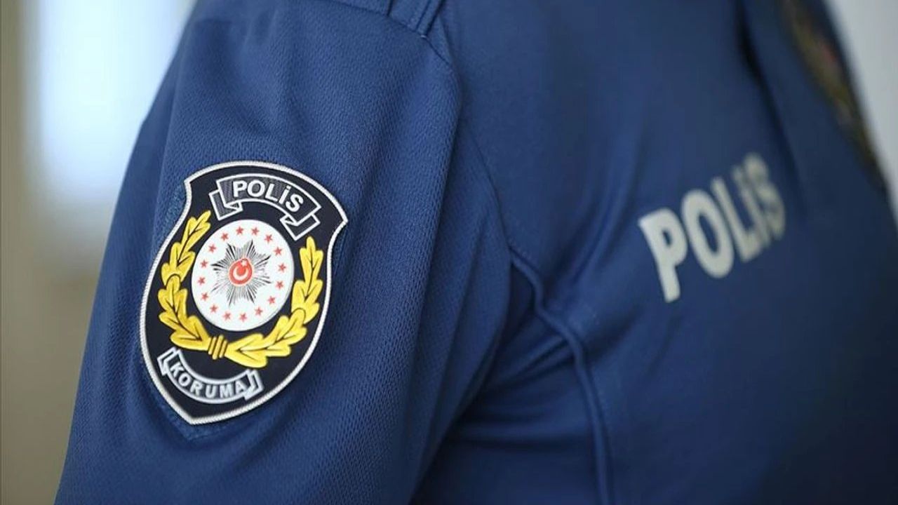 Ankara'da Narkotik Operasyonu: Polis Adayı Uyuşturucu Haplarla Yakalandı
