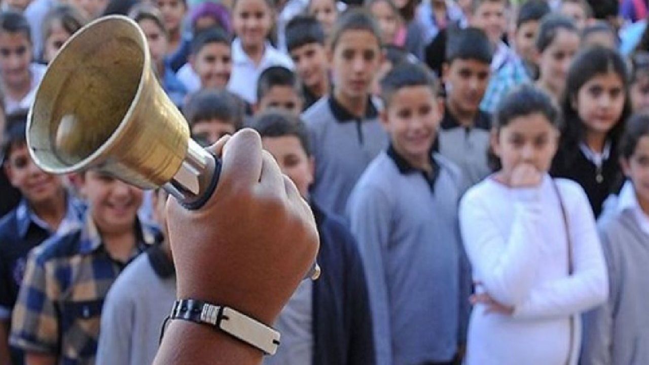 Okulda Ders Saati Kısıtlaması, Velilerden Ek Ders Ücreti Talebi
