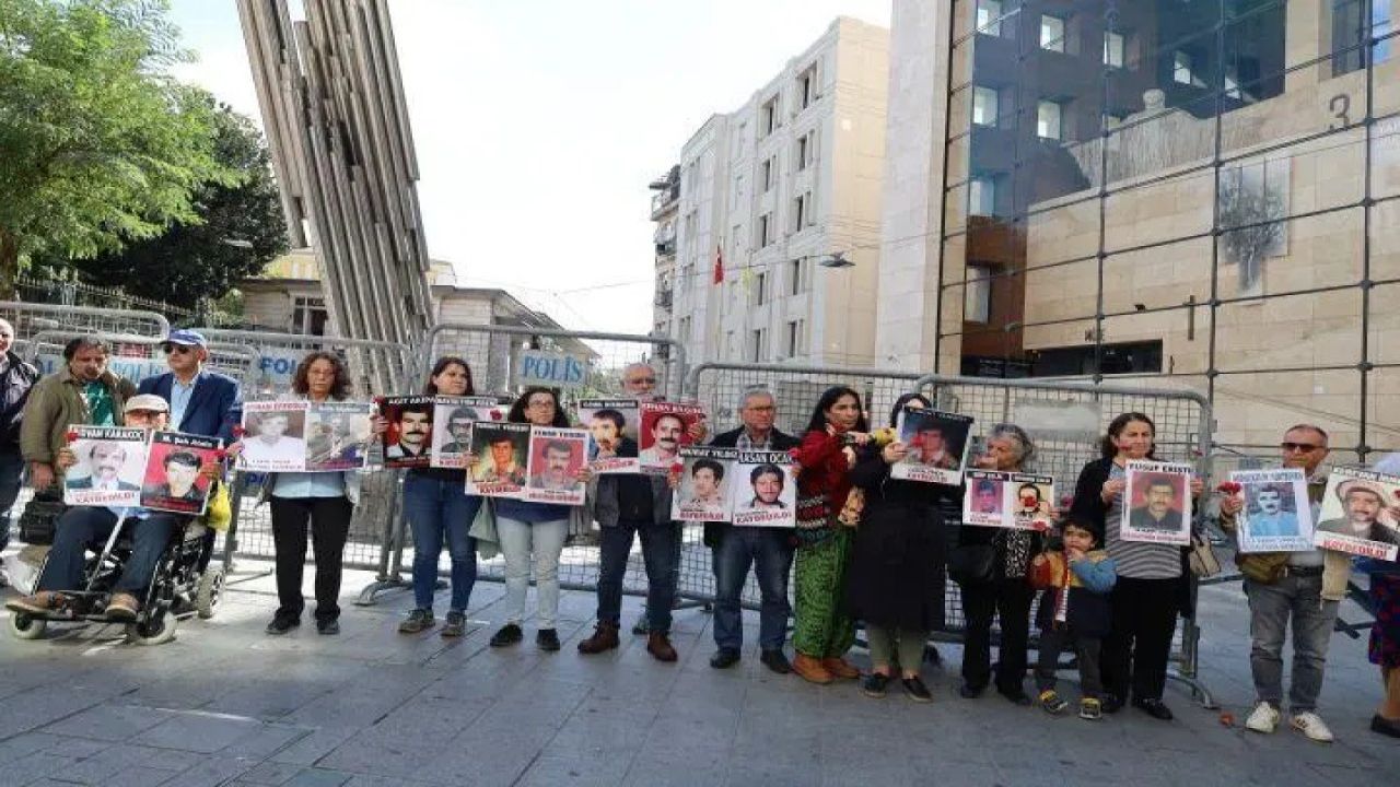 Cumartesi Anneleri'nden 1071. Haftada Turgut Yenisoy Anması
