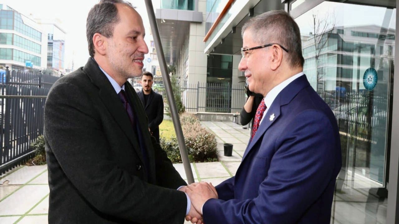 İddia: Gelecek ve Yeniden Refah Partisi Birleşme Hazırlığında mı?
