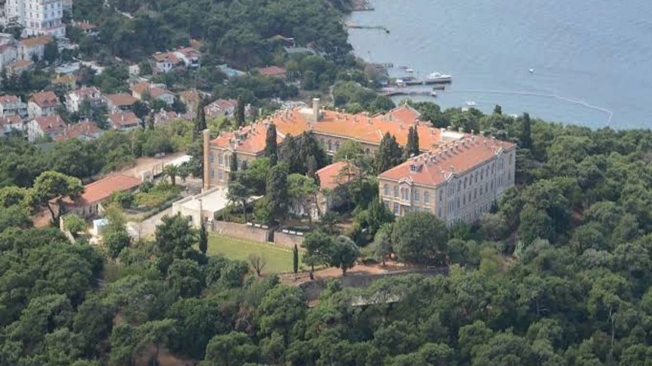 Heybeliada Ruhban Okulu İçin Butik Üniversite Formülü Gündemde
