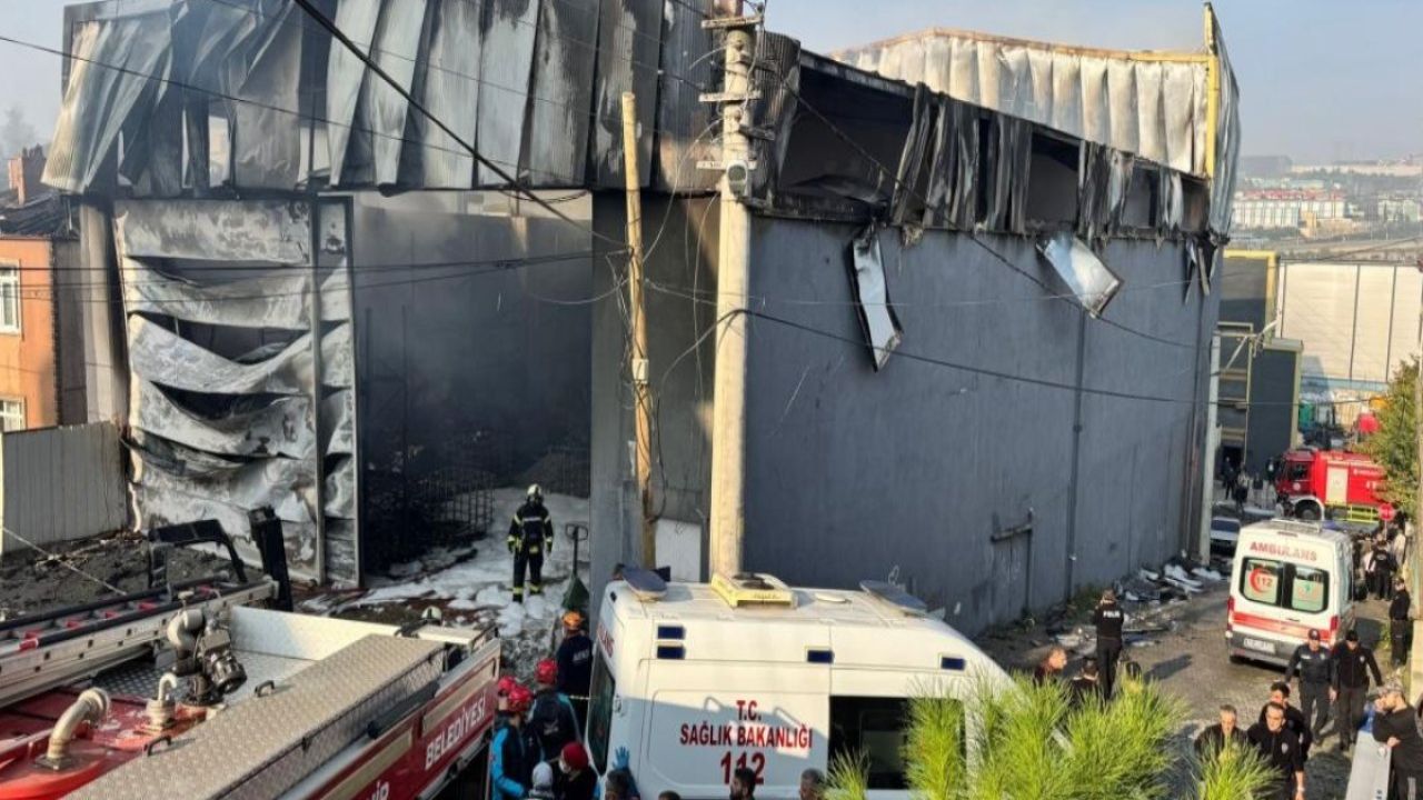 Parfüm Deposu Yangını Sonrası Karşı Tesis Mühürlendi
