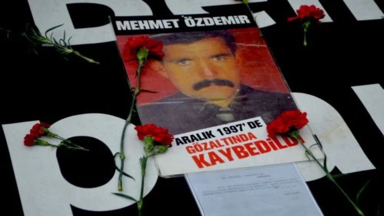 Cumartesi anneleri 1083. haftada Mehmet Özdemir için adalet aradı