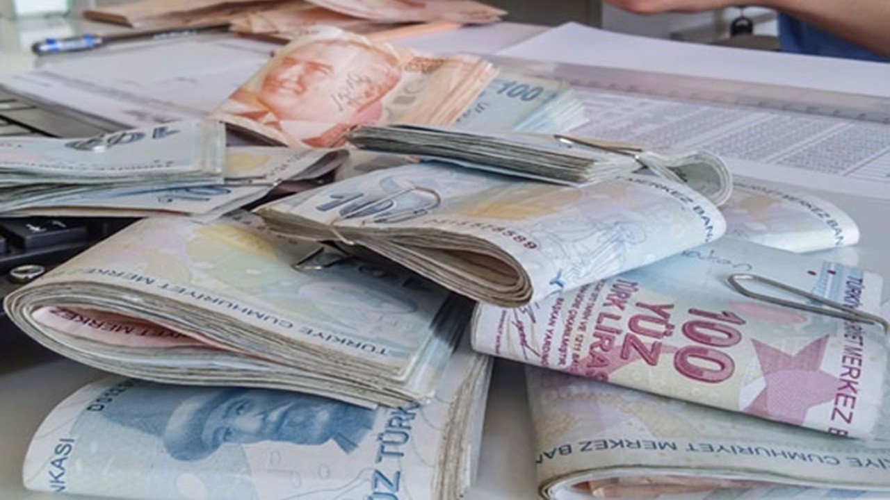 Banka Kartı Olanlara Müjde: 2.000 Lira Nakit