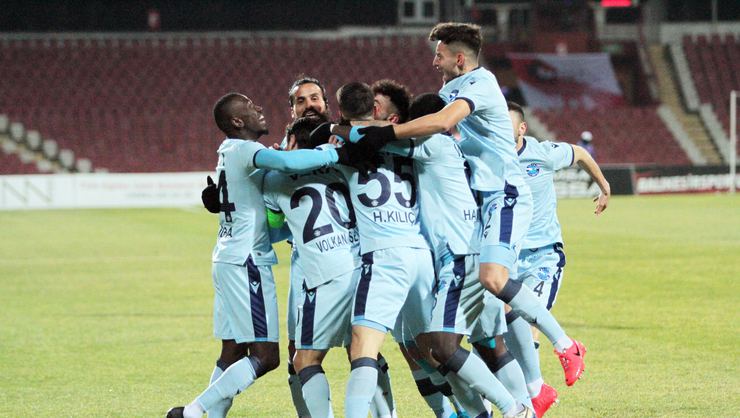 Adana Demirspor Gol Oldu Yağdı