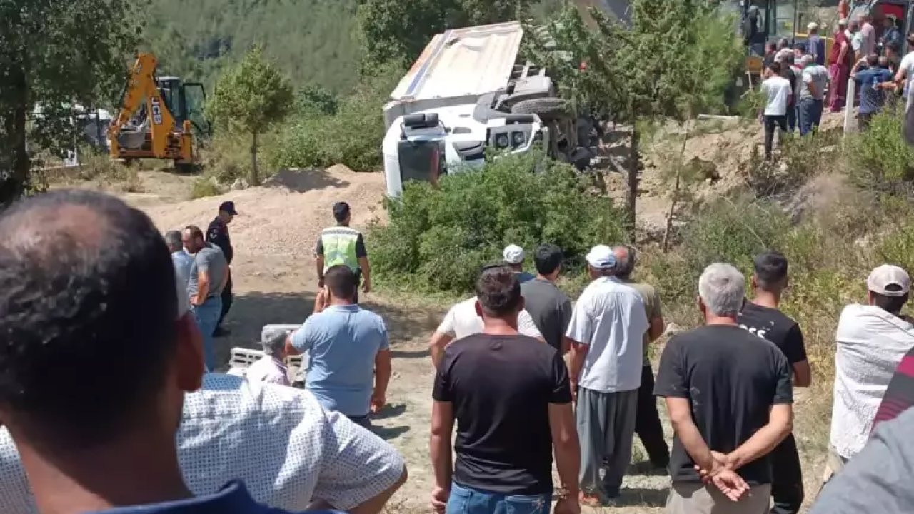 Kahramanmaraş'ta araç kazasında 5 can kaybı, 25 yaralı