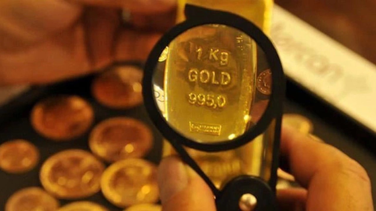 Altın Fiyatı Rekor Kırdı! Kilogram Fiyatı 2 Milyon 290 Bin Liraya Yükseldi