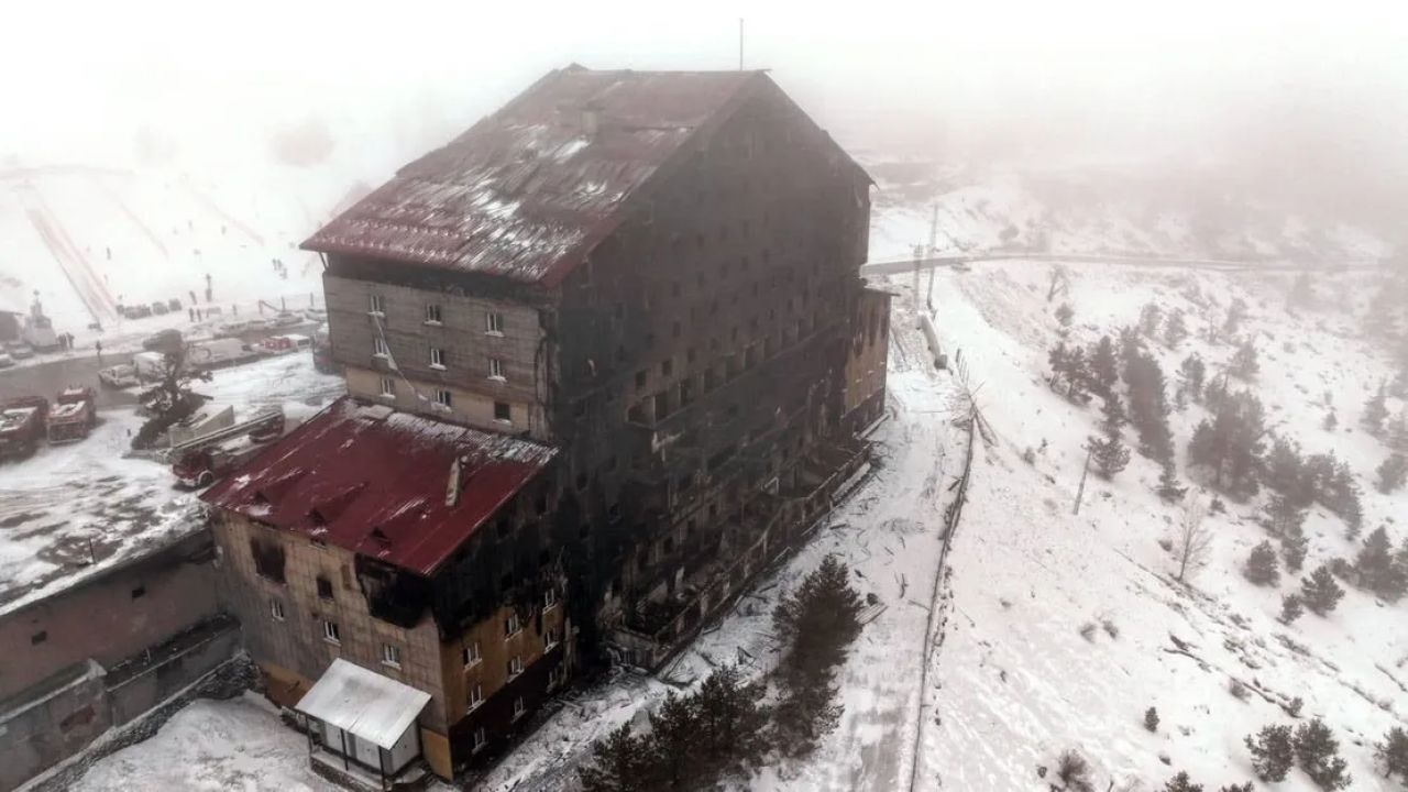 AK Parti, yangın konusunda Meclis araştırması önerdi